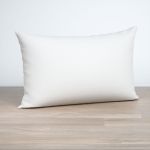 Dekokissen rechteckig in weiß