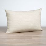 Dekokissen rechteckig in weiß