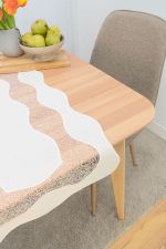ecru-bronze Vorschau Tischläufer Plauener Spitze® #1W Kiana in Beige ecru-bronze