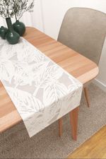 Tischläufer in Weiß